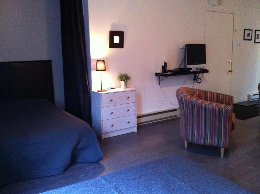 100 Meters To Metro Beaudry - Full - 1 Minute Walk To The Famous St Catherine Street - Montcalm Units Apartment Montreal